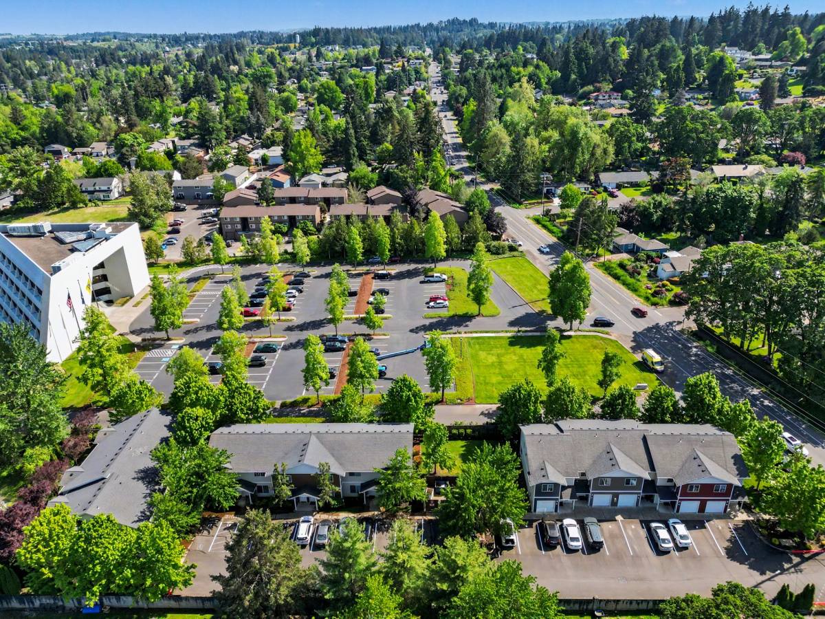 Apartment for rent at 3138 Pringle Rd SE, Salem, OR 97302