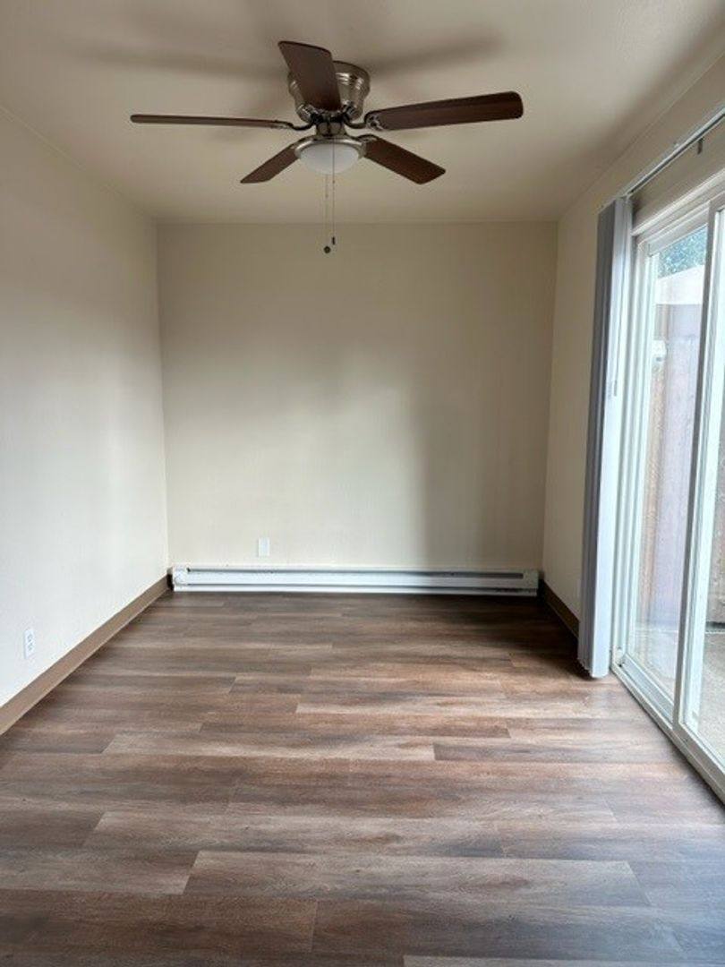 Apartment for rent at 1103 2nd St NW, Salem, OR 97304