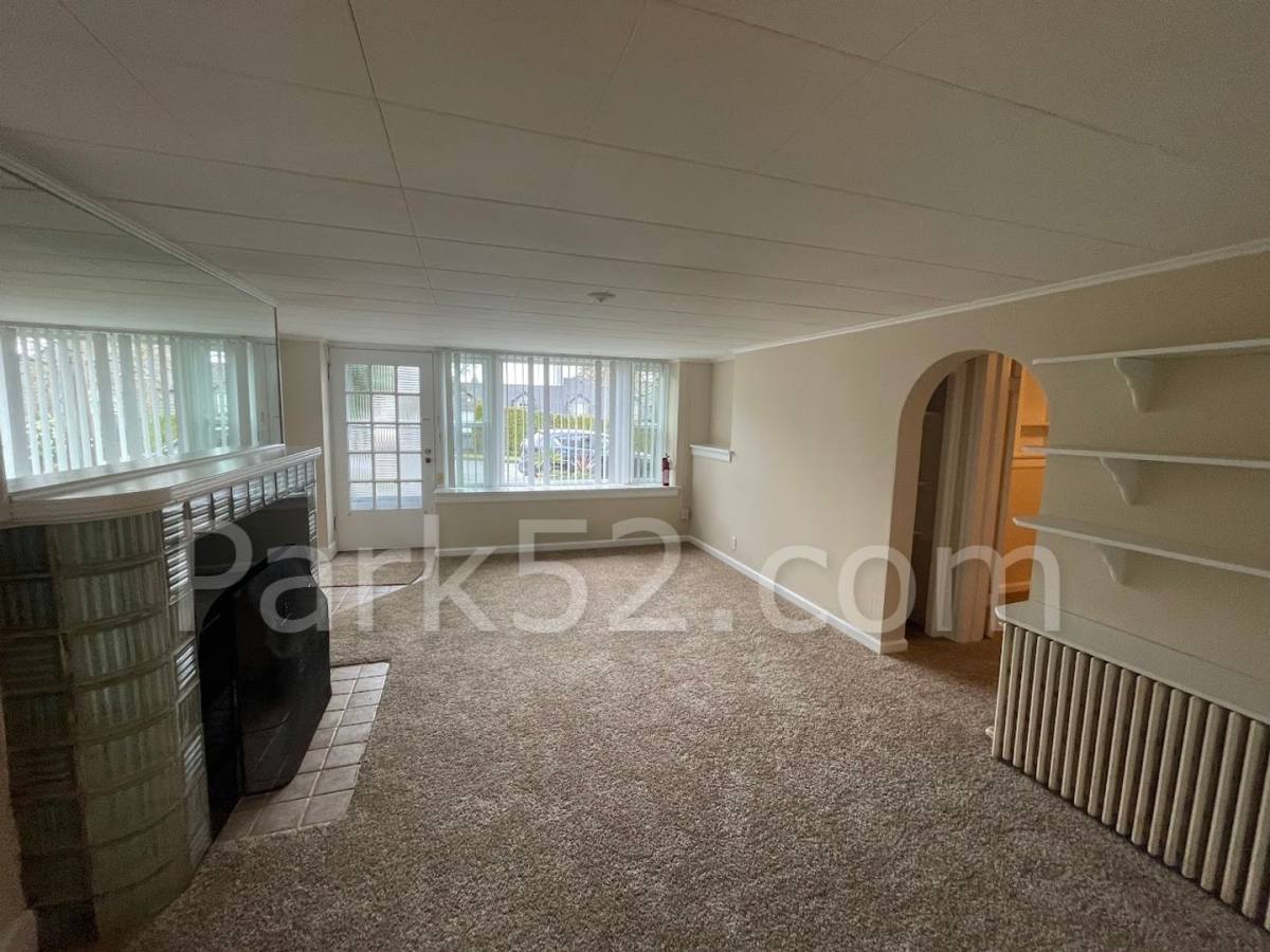Apartment for rent at 406 N 6th St, Tacoma, WA 98403