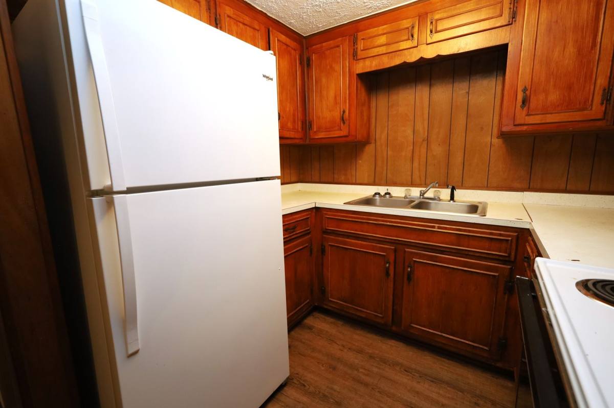 Apartment for rent at 207 E Moore St, Valdosta, GA 31602