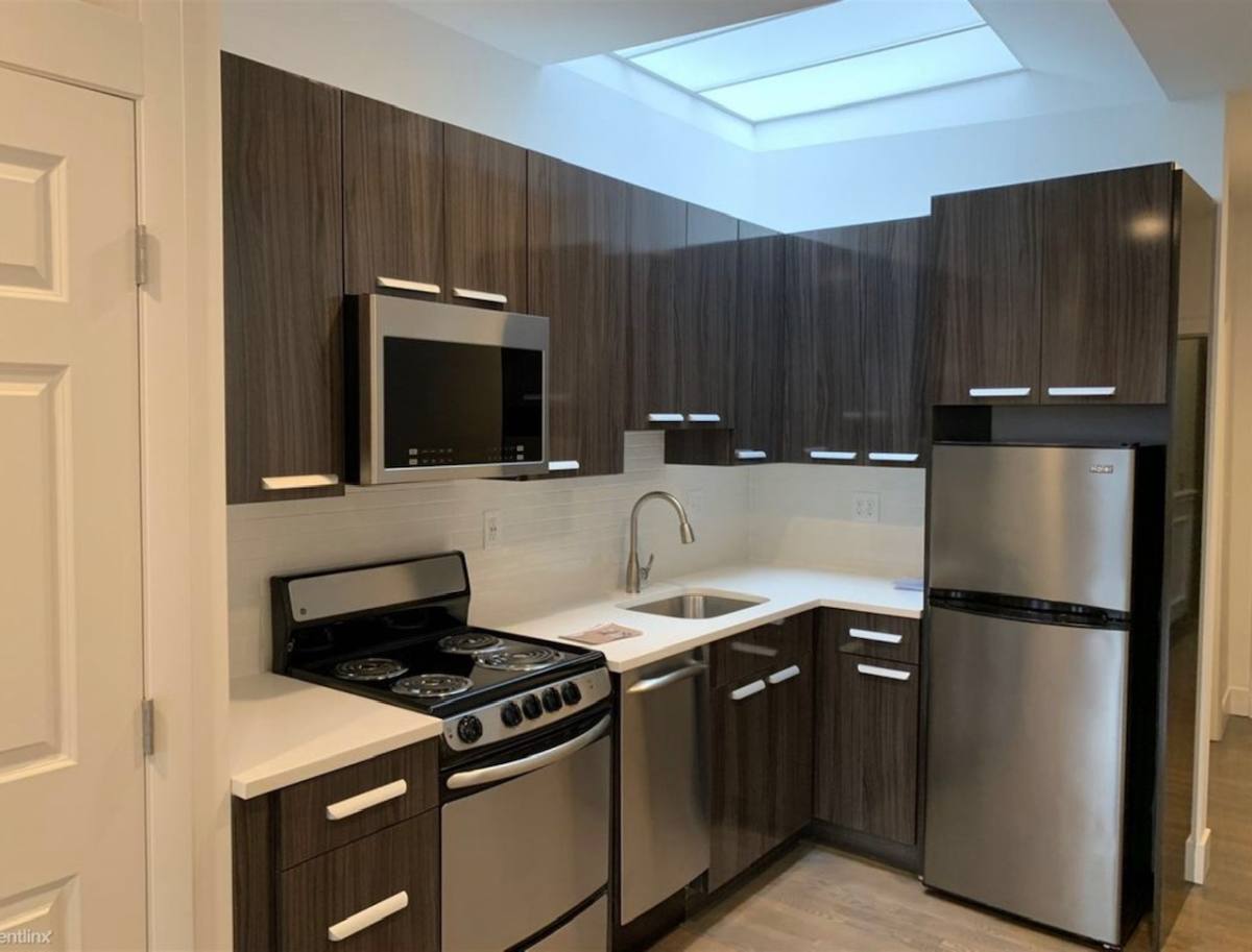 Apartment for rent at 88 W Cedar St #4, Boston, MA 02114