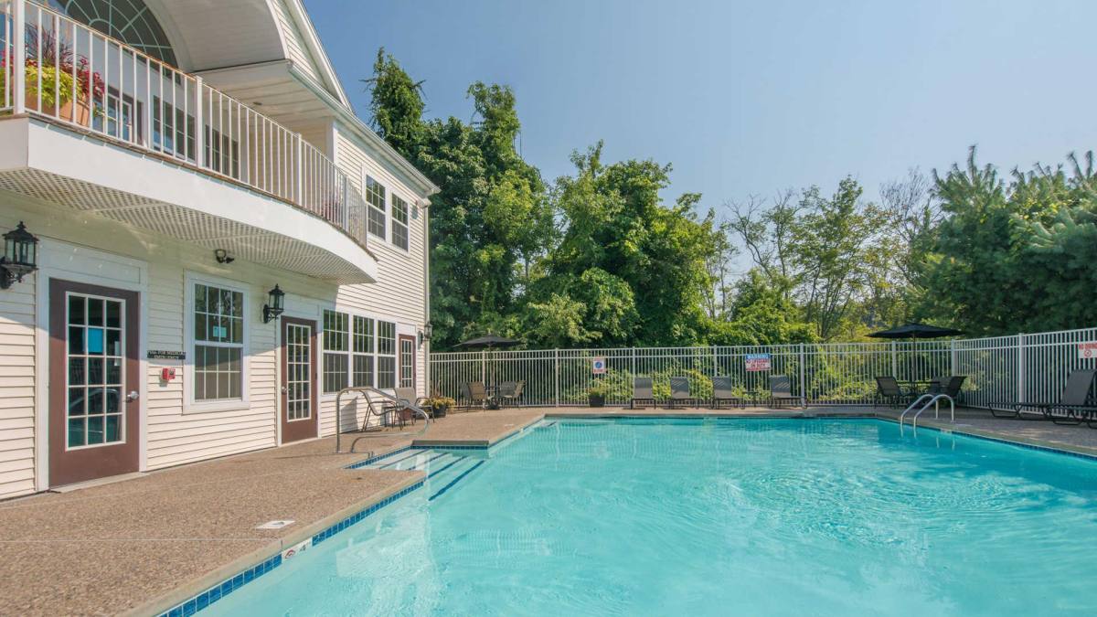 Apartment for rent at 2 Littles Brook Court #65, Burlington, MA 01803