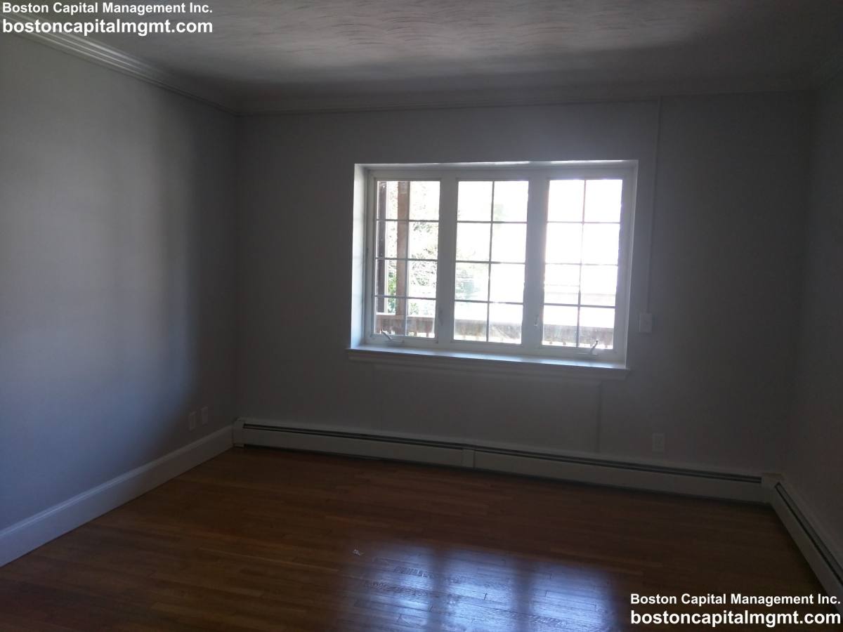 Apartment for rent at 14 Mount Ida #3, Newton, MA 02458