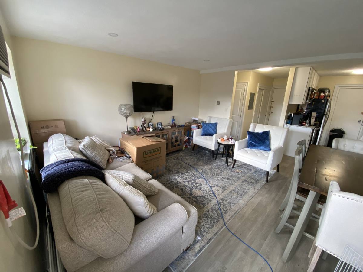 Apartment for rent at 21 Greenwood St #14, Melrose, MA 02176