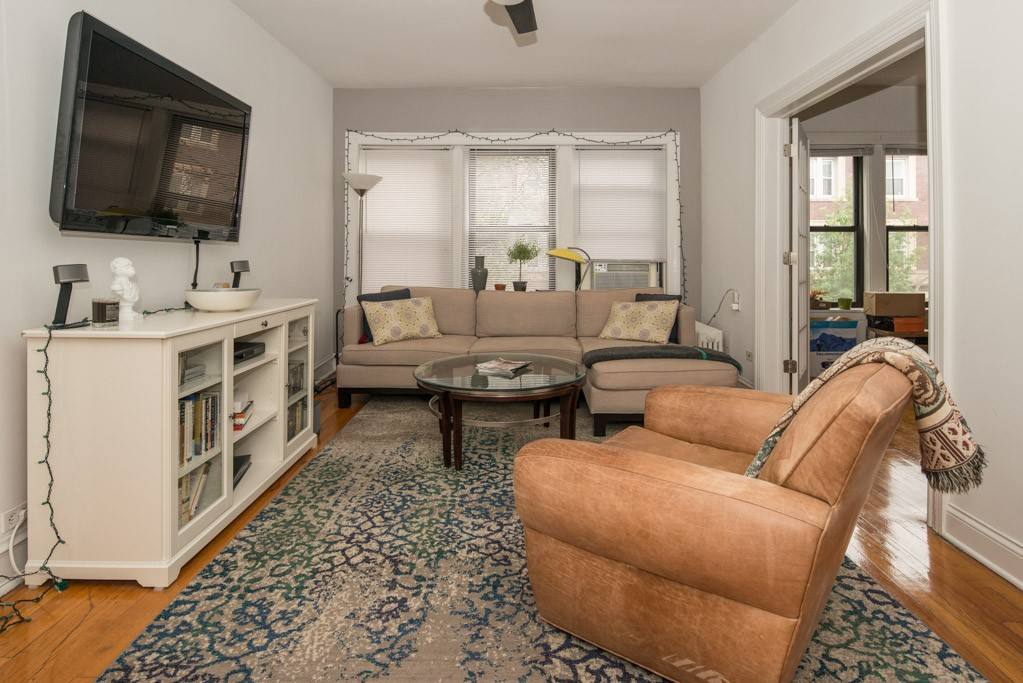 Apartment for rent at 632 Stratford #S4, Chicago, IL 60657