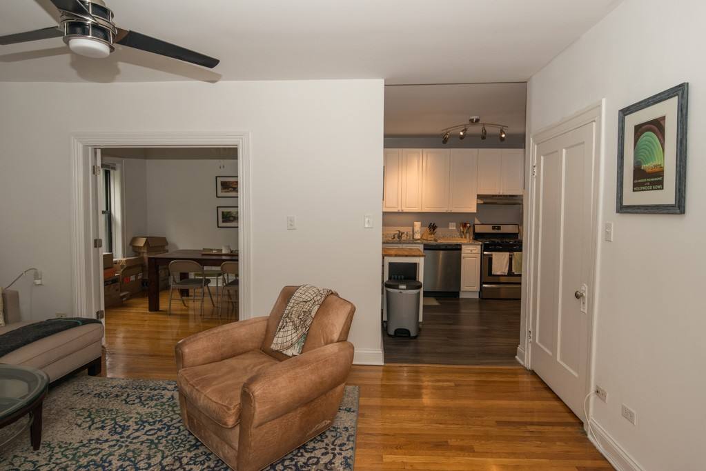 Apartment for rent at 632 Stratford #S4, Chicago, IL 60657