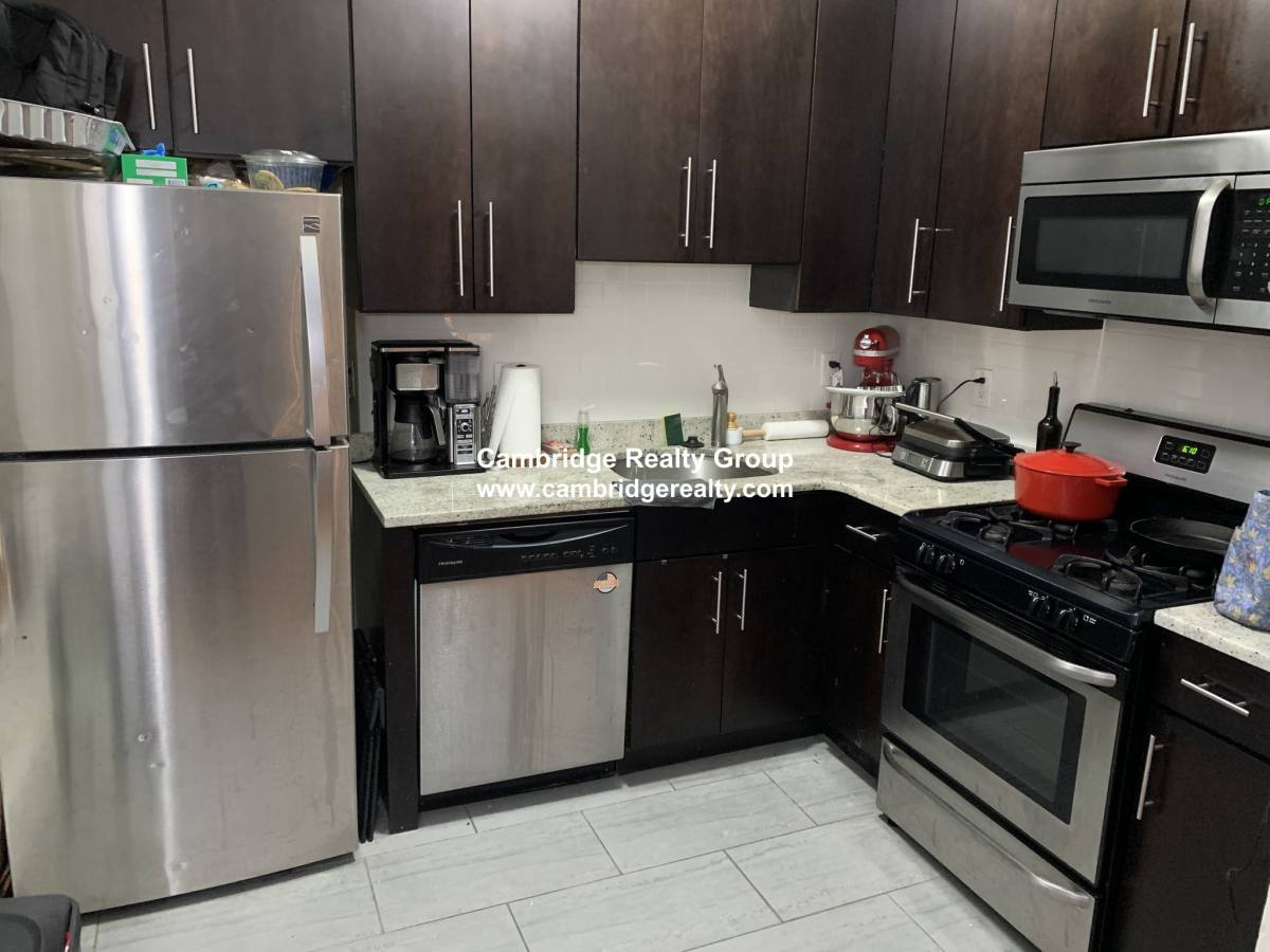 Apartment for rent at 41 Crescent St #2, Charlestown, MA 02129
