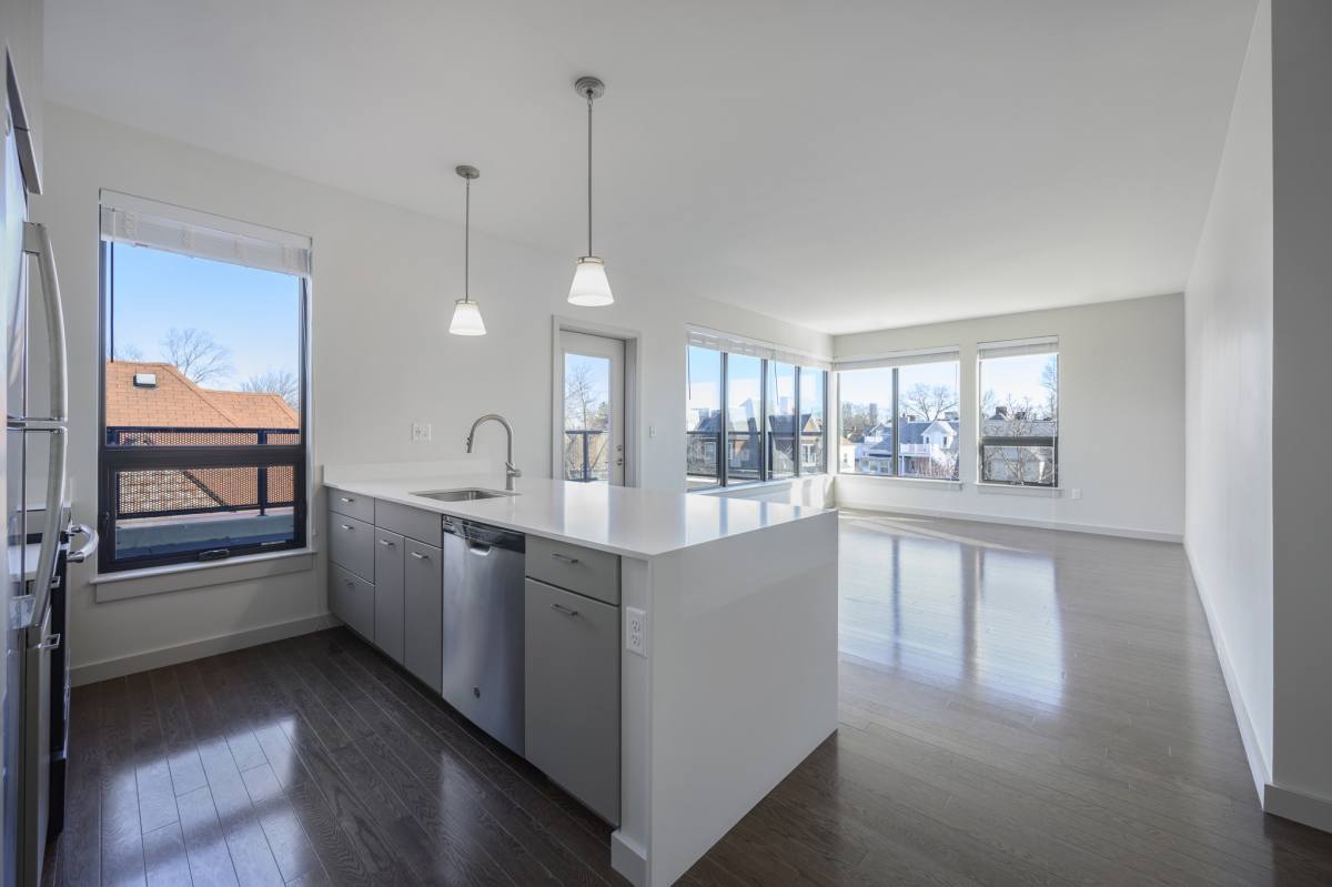 Apartment for rent at 455 Harvard St #404, Brookline, MA 02446