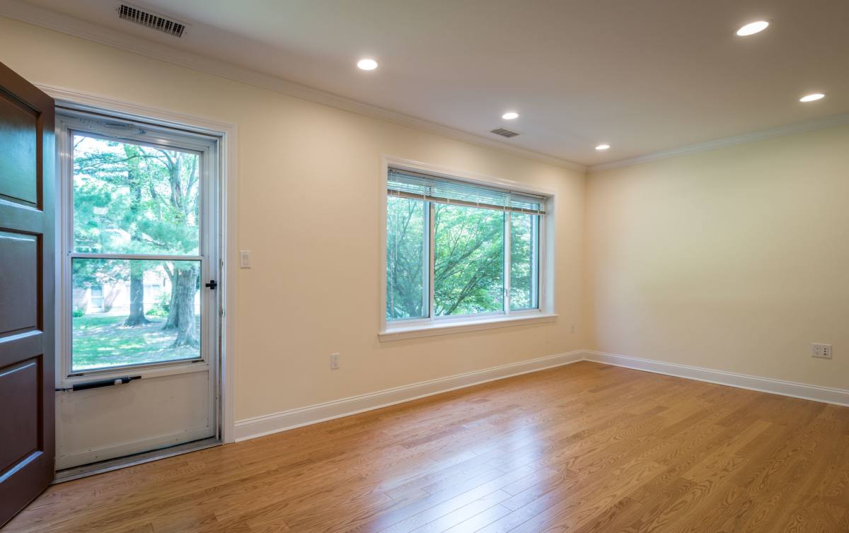 Townhouse for rent at 112 Independence Dr, Chestnut Hill, MA 02467