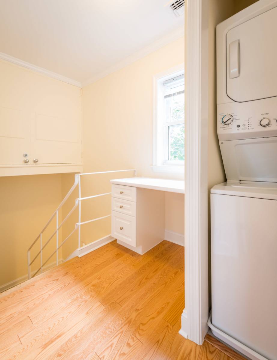 Townhouse for rent at 112 Independence Dr, Chestnut Hill, MA 02467