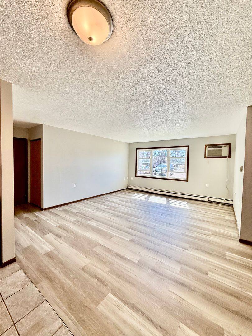Apartment for rent at 1040 5th St SE, Valley City, ND 58072