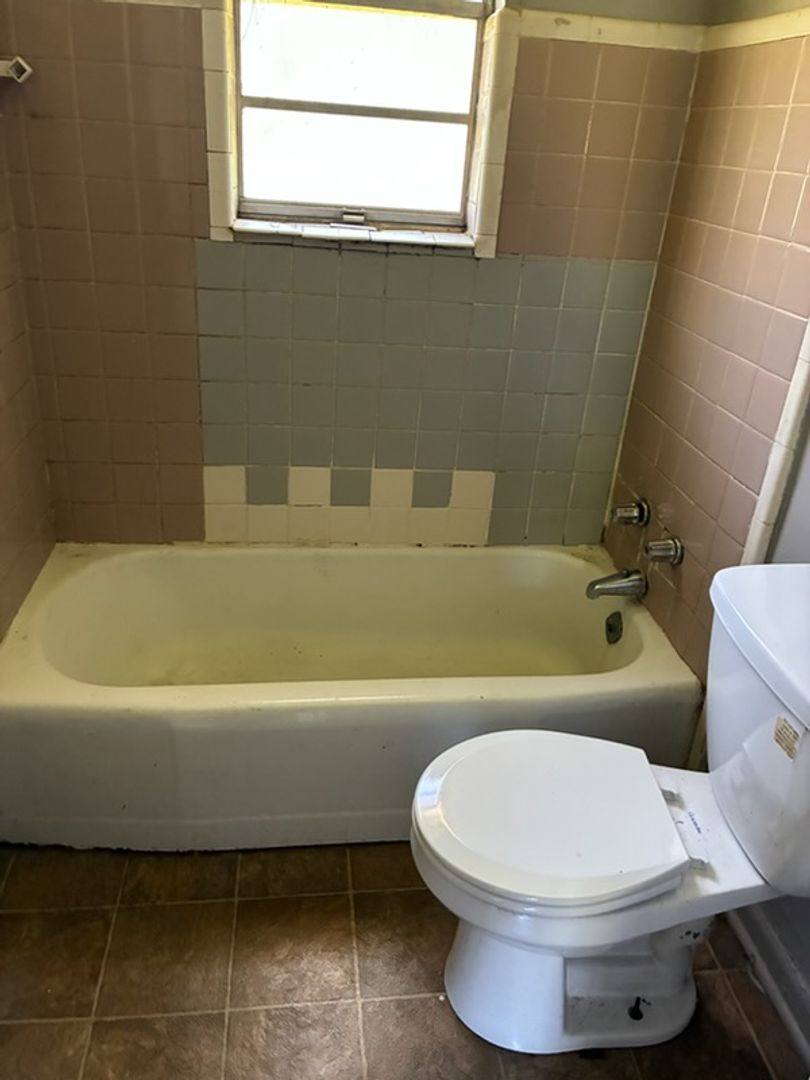 Apartment for rent at 706 Palmetto Ave, Columbus, GA 31906