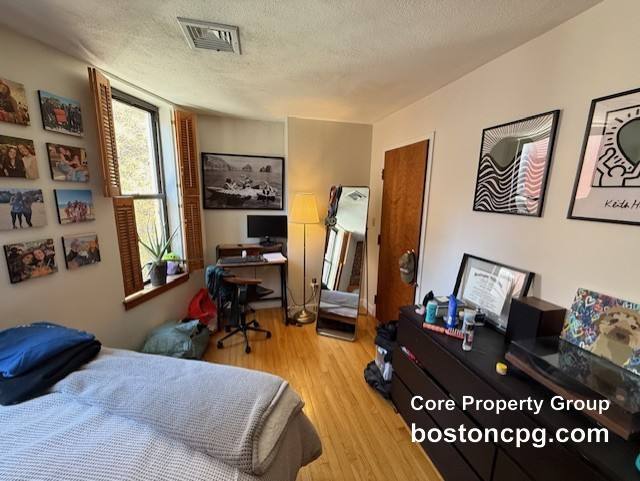 Apartment for rent at 21 Charter #202, Boston, MA 02113