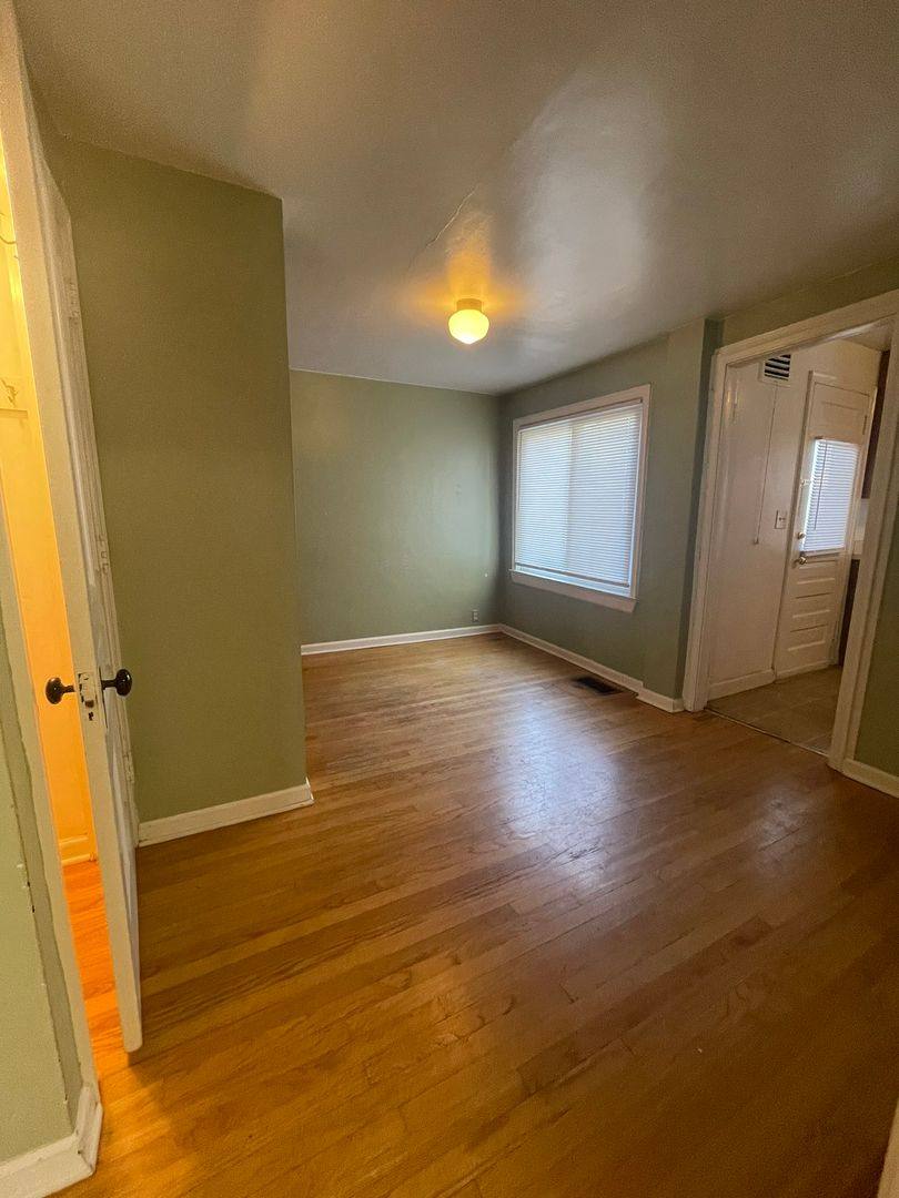 Apartment for rent at 215 217 N Ashley St, Ann Arbor, MI 48103