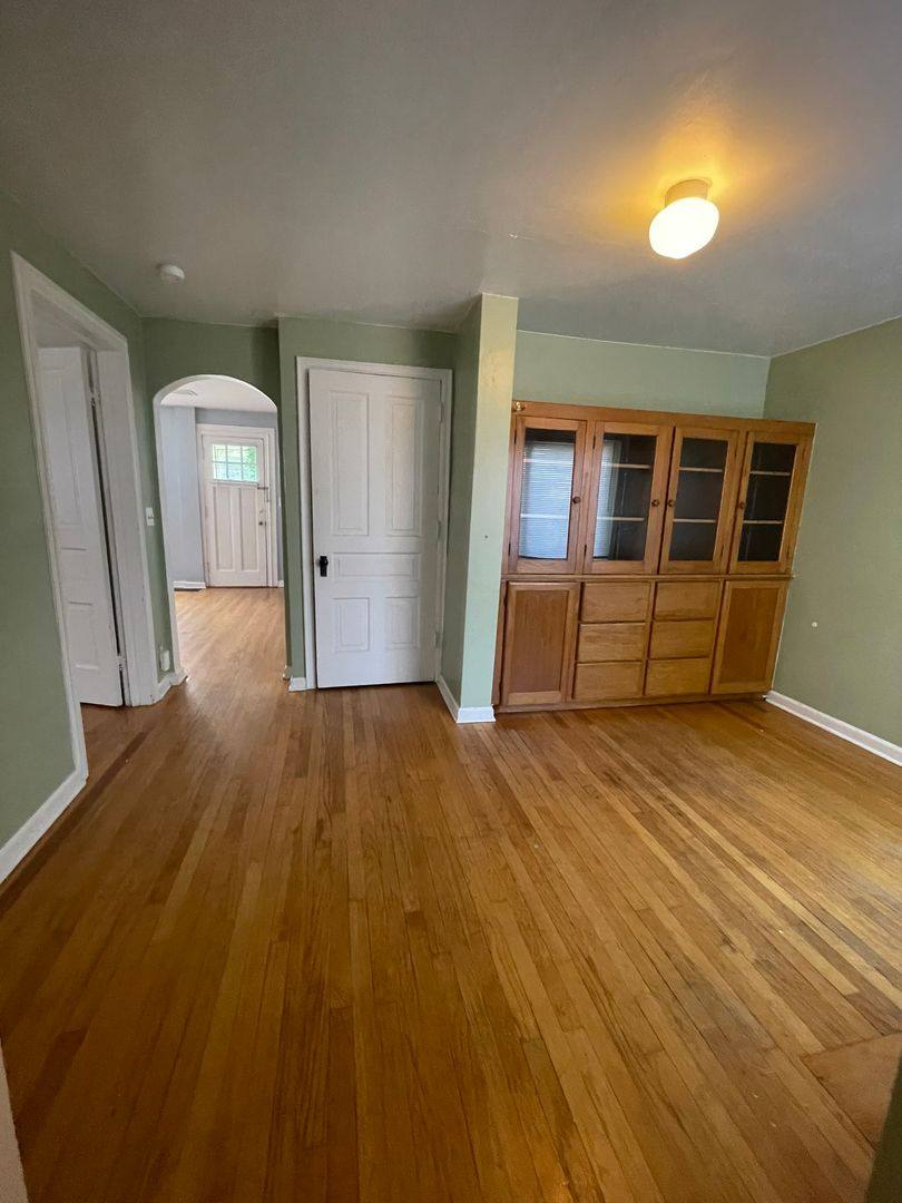 Apartment for rent at 215 217 N Ashley St, Ann Arbor, MI 48103