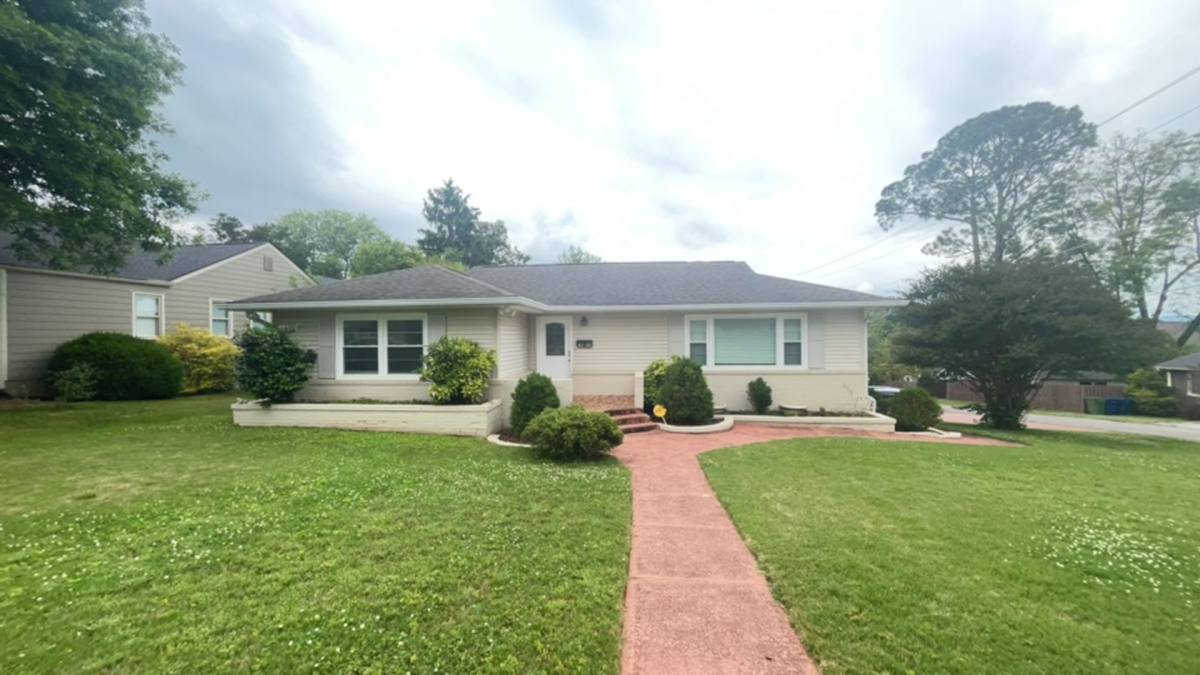 House for rent at 1400 McClung Ave SE, Huntsville, AL 35801