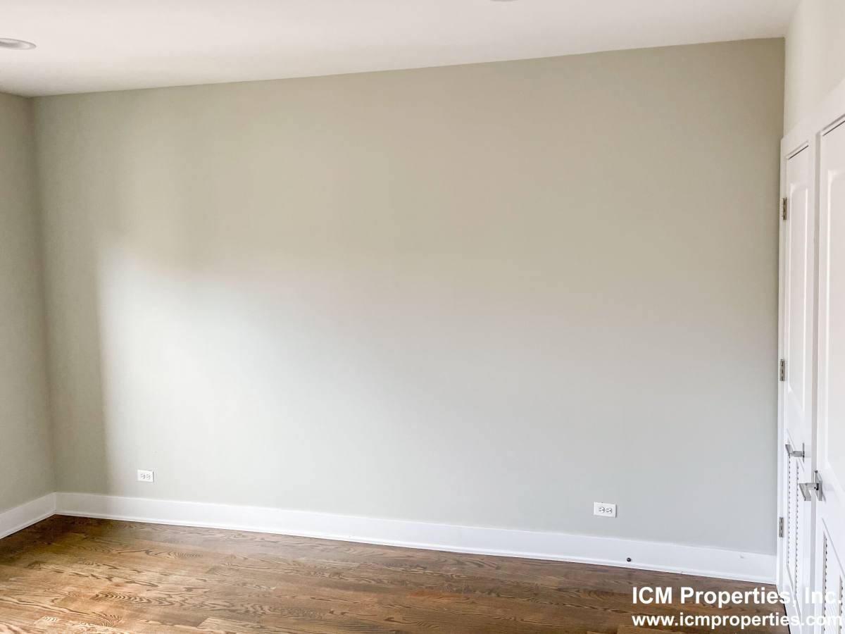 Apartment for rent at 3915 N Janssen #3, Chicago, IL 60613