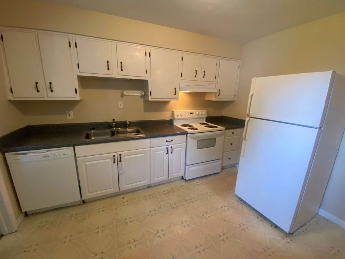 House for rent at 1676 Da Vinci Dr, Virginia Beach, VA 23454