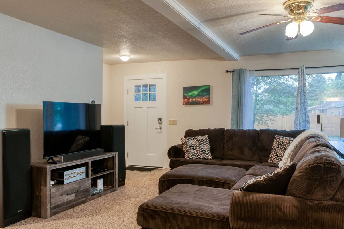 House for rent at 430 S Meridian Rd, Kalispell, MT 59901