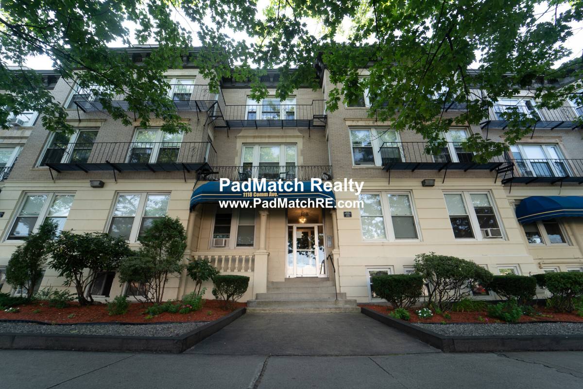 Apartment for rent at 1118 Commonwealth Ave #A, Allston, MA 02134