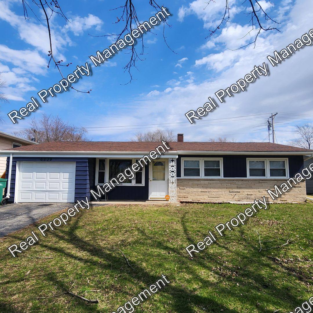 House for rent at 6839 Harrison St, Merrillville, IN 46410
