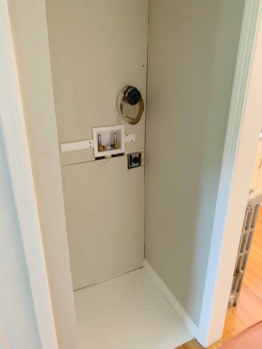 Apartment for rent at 10 Chapman St #1, Watertown, MA 02472