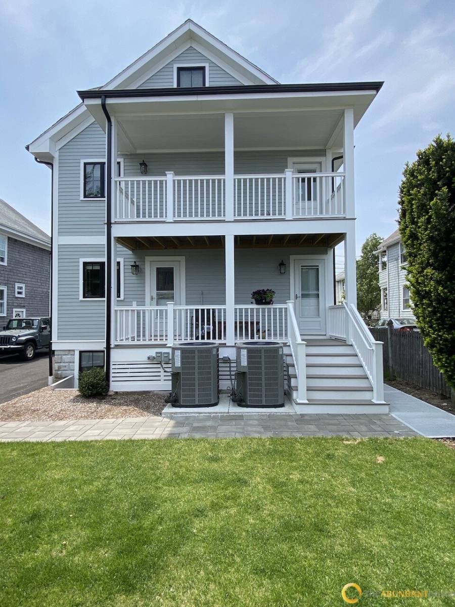 House for rent at 31-33 Brimmer St #2, Watertown, MA 02472