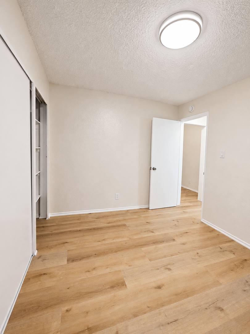 Apartment for rent at 1853 Chestnut Ave, Long Beach, CA 90806