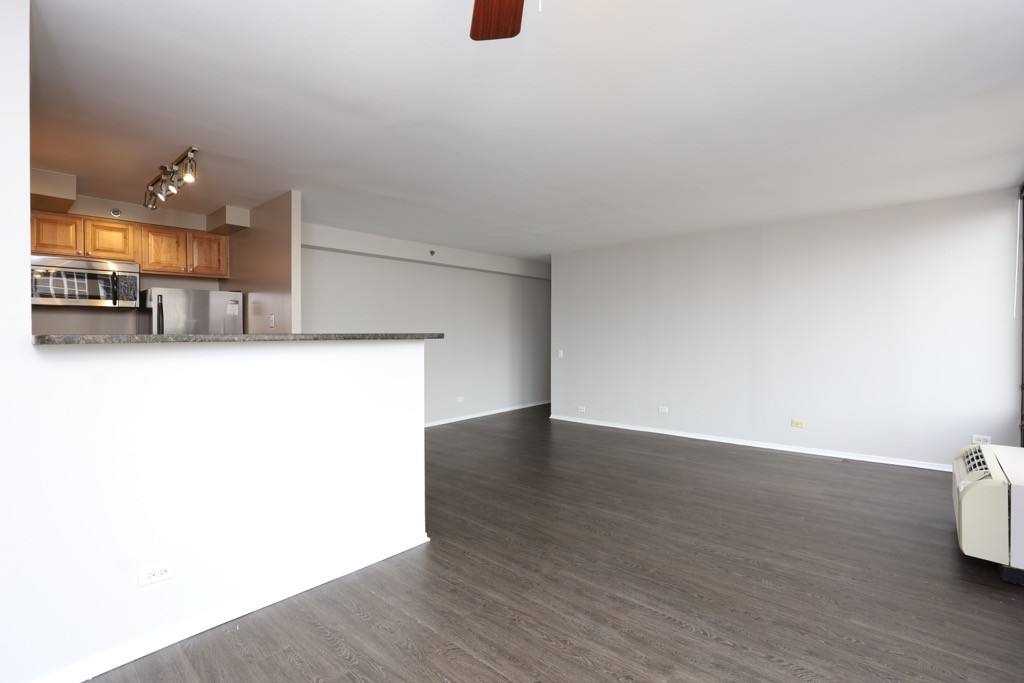Apartment for rent at 4334 Hazel #D305, Chicago, IL 60613
