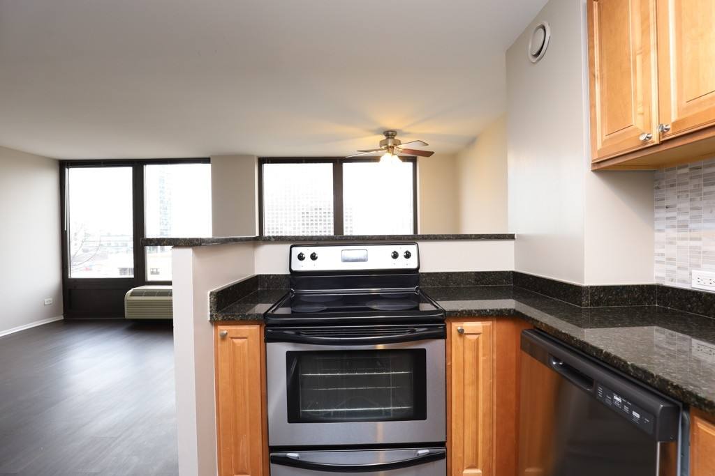 Apartment for rent at 4334 Hazel #D305, Chicago, IL 60613