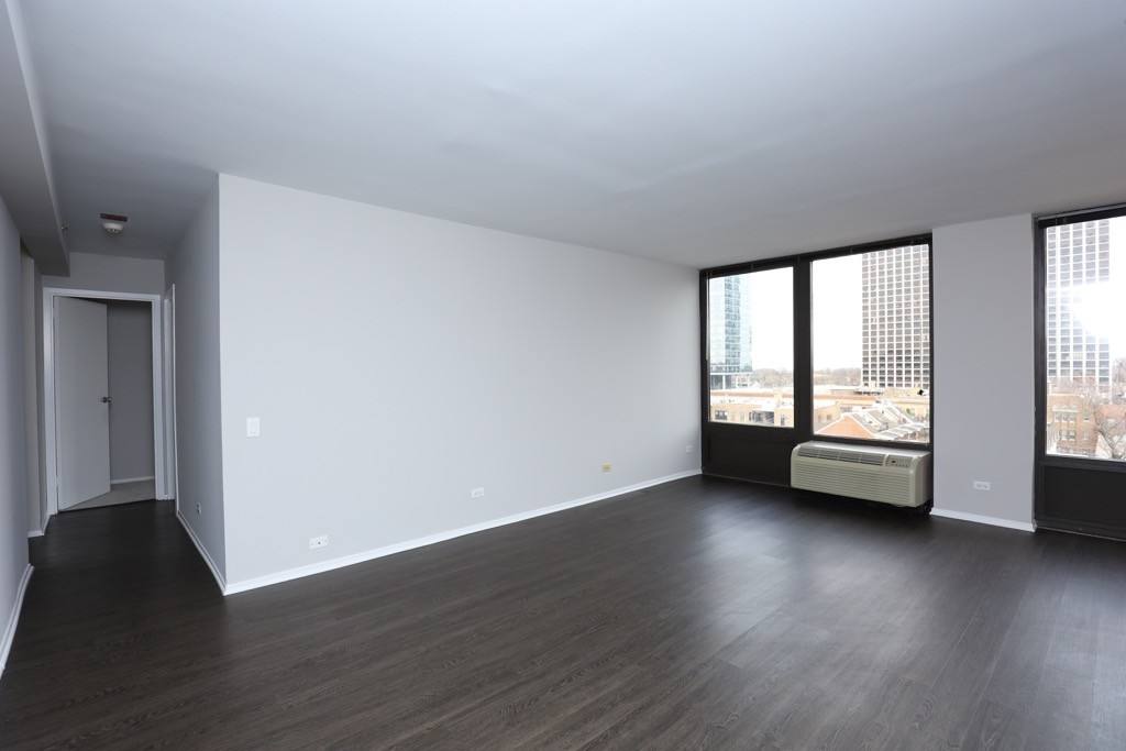 Apartment for rent at 4334 Hazel #D305, Chicago, IL 60613