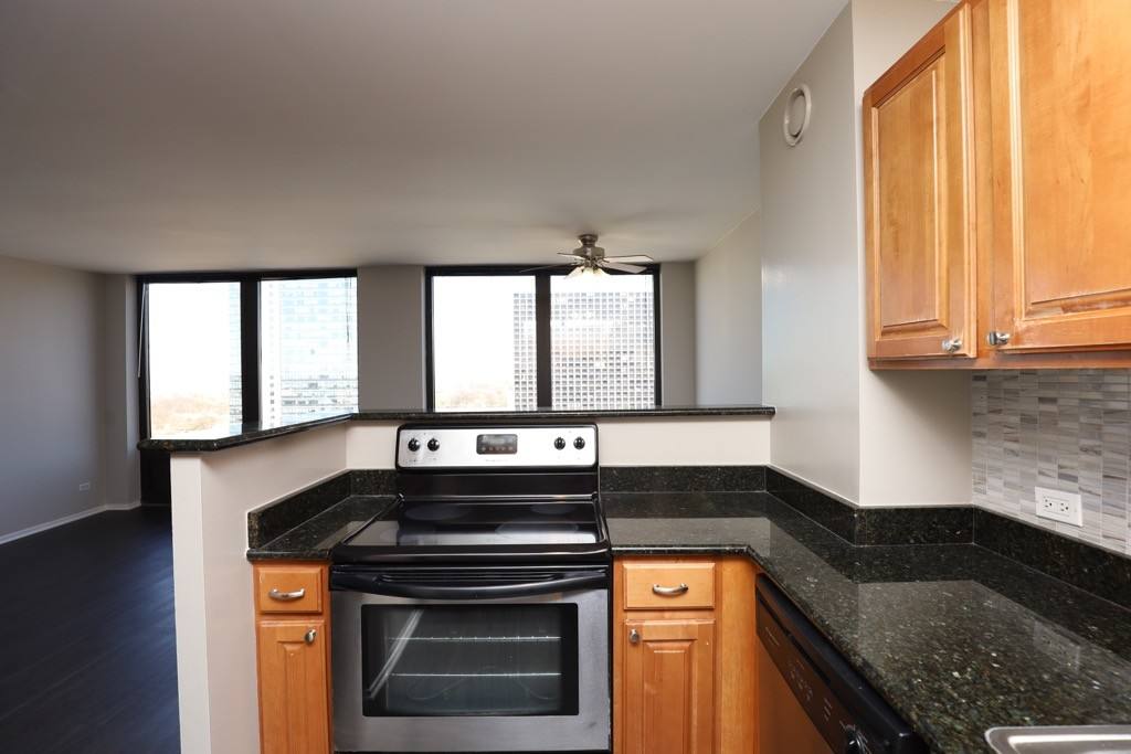 Apartment for rent at 4334 Hazel #D319, Chicago, IL 60613