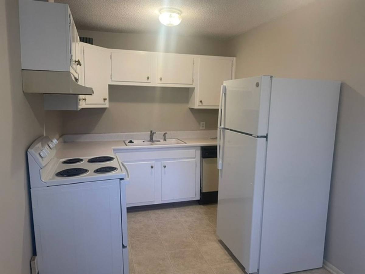 Apartment for rent at 3818-A Country Club Rd, Winston Salem, NC 27104