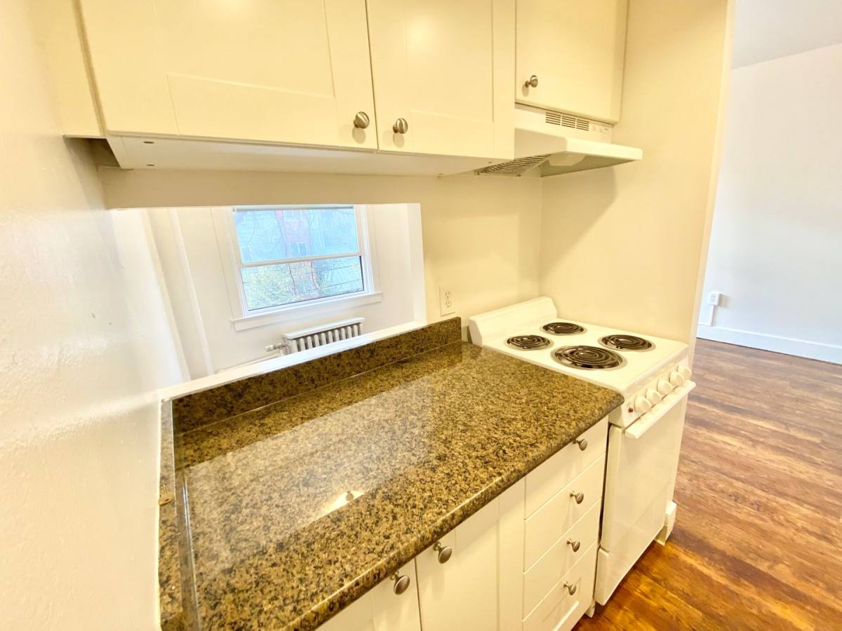 Apartment for rent at 404 E Howell St, Seattle, WA 98122