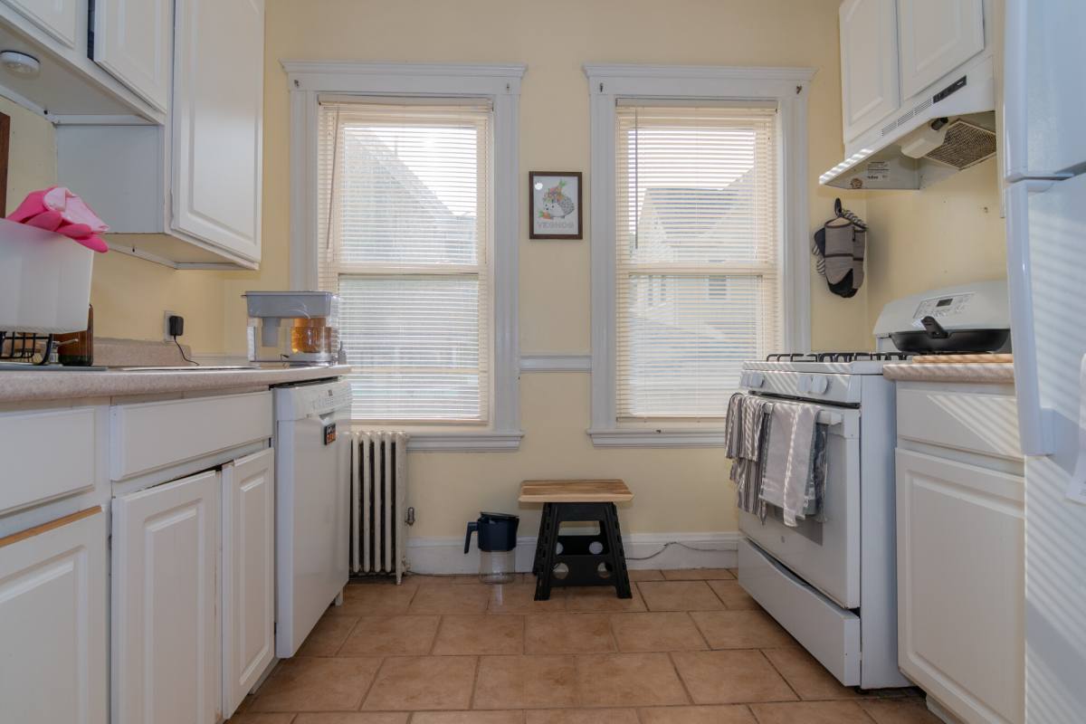 Apartment for rent at 41 Bothwell St, Brighton, MA 02135