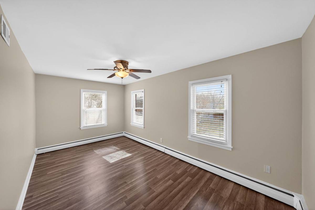 House for rent at 1105 Carrington Ave, Capitol Heights, MD 20743