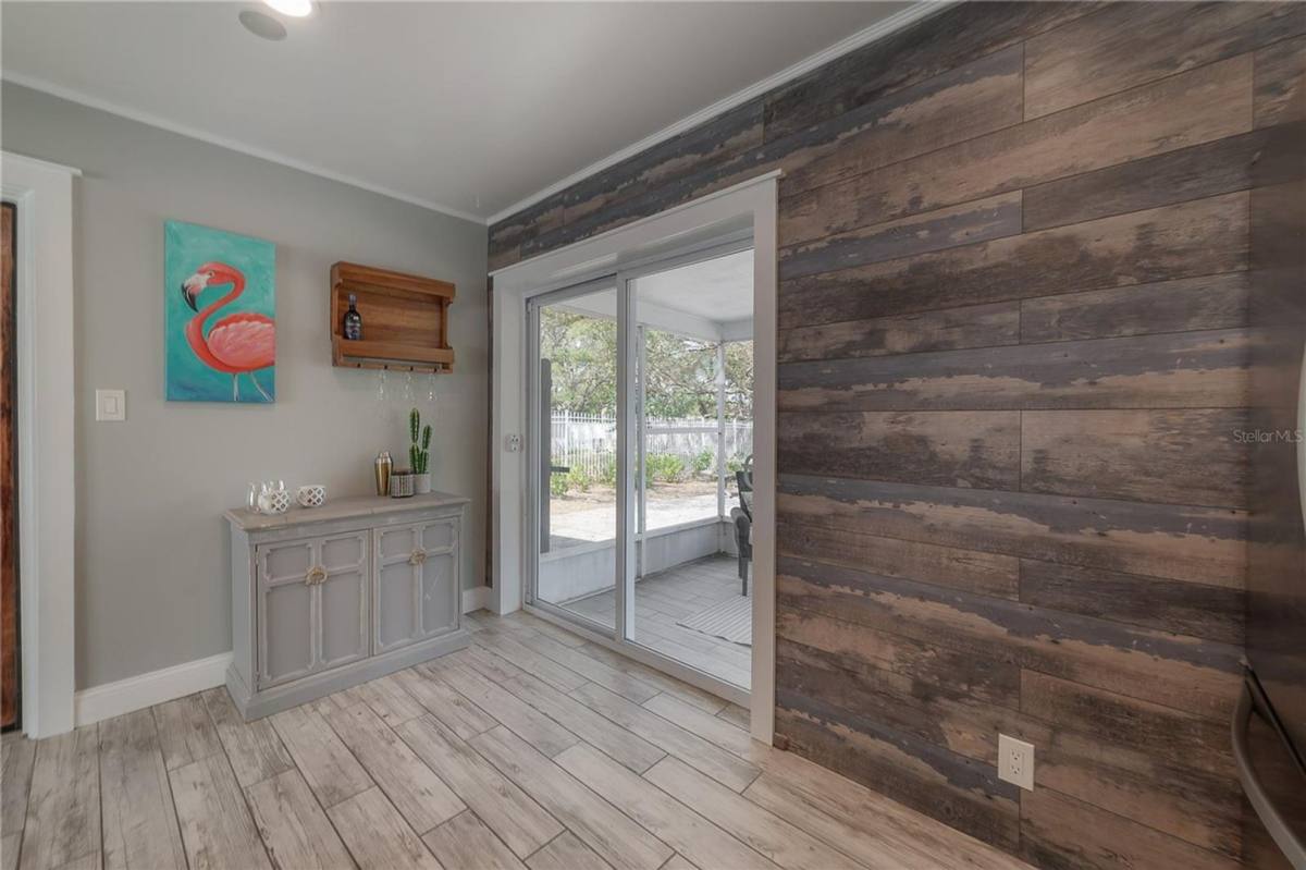 House for rent at 690 Regina Rd, Dunedin, FL 34698