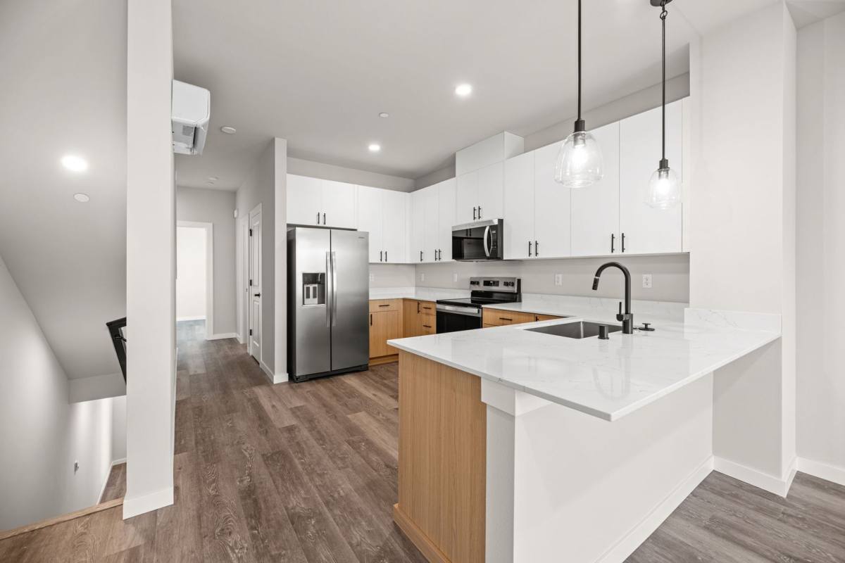 House for rent at 16503 - 13th Ave W, Lynnwood, WA 98087