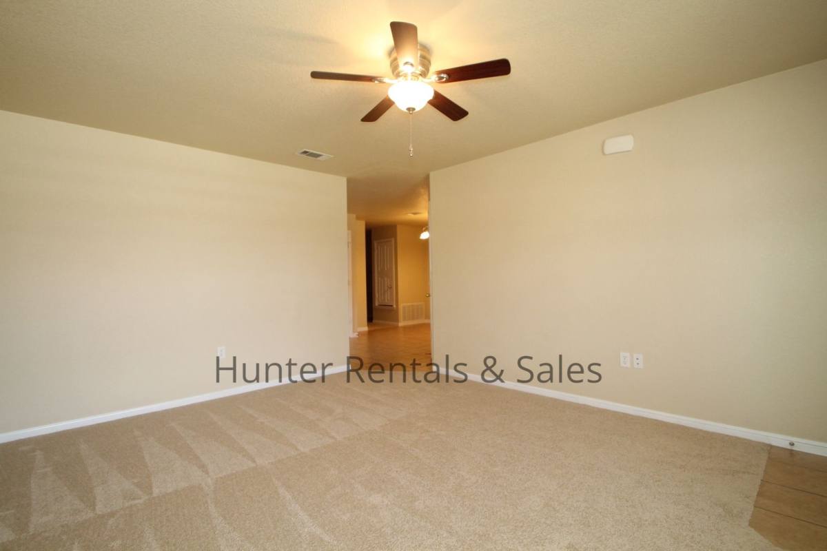 Townhouse for rent at 4204-A Elms Run Circle, Killeen, TX 76542