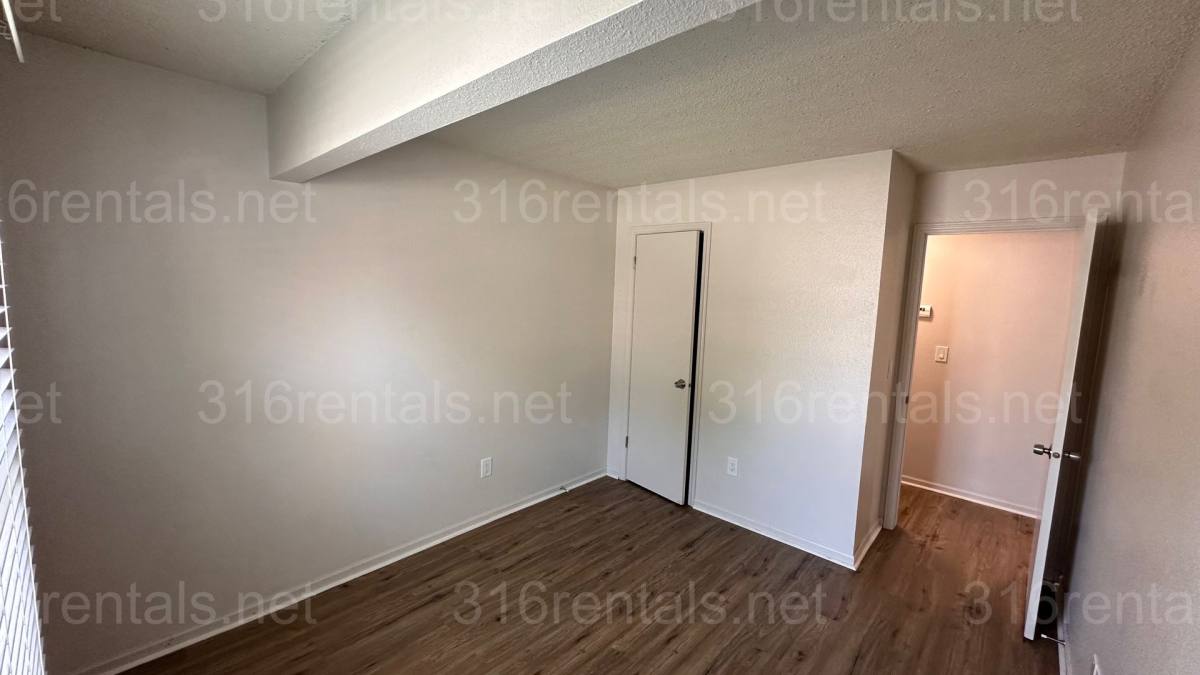 Apartment for rent at 869 Nims #5, Wichita, KS 67203