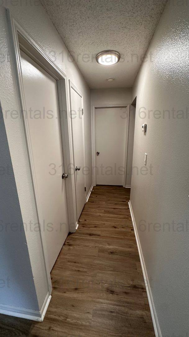 Apartment for rent at 869 Nims #5, Wichita, KS 67203