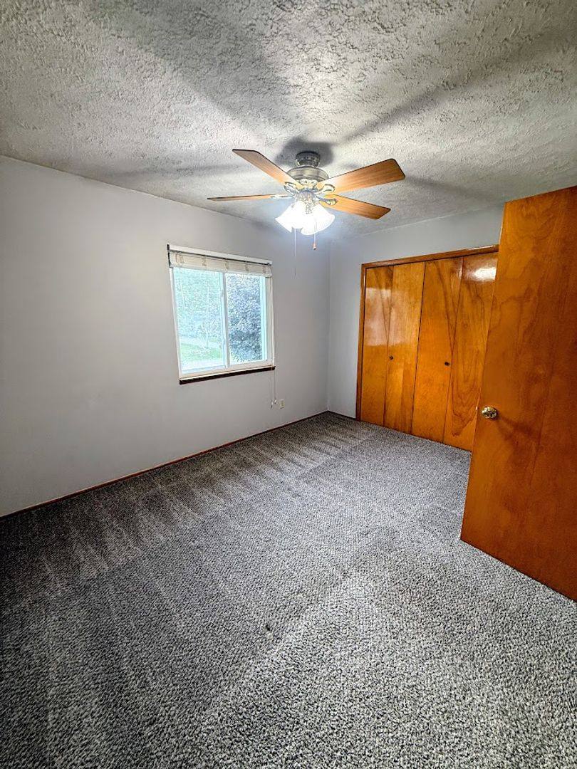Townhouse for rent at 4545 & 4549 Cynthia Dr, North Canton, OH 44720