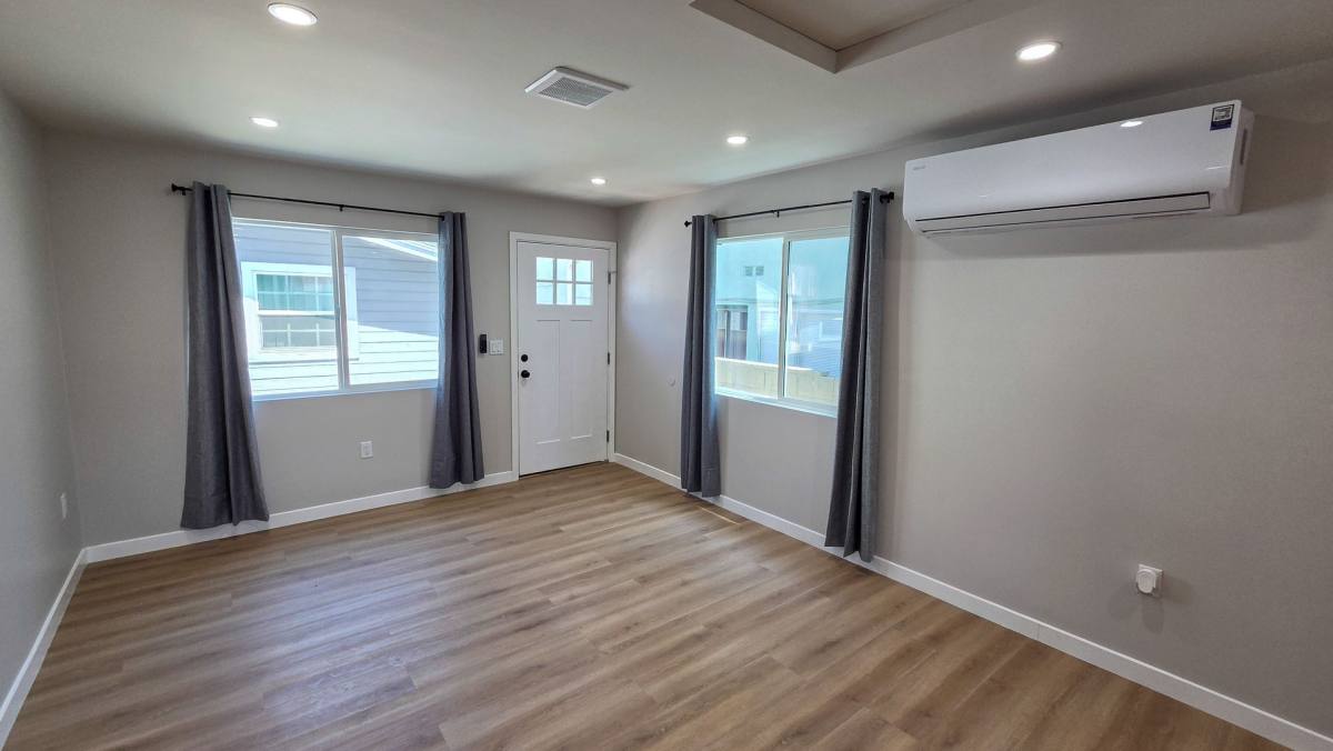 Apartment for rent at 7651 Comstock Ave, Whittier, CA 90602