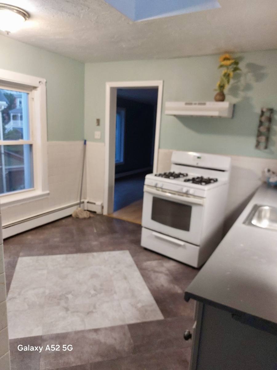 Apartment for rent at 31 Dell Ave #2, Hyde Park, MA 02136