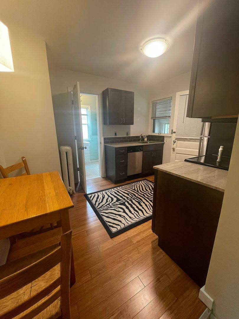 Apartment for rent at 544 S Fifth Ave, Ann Arbor, MI 48104