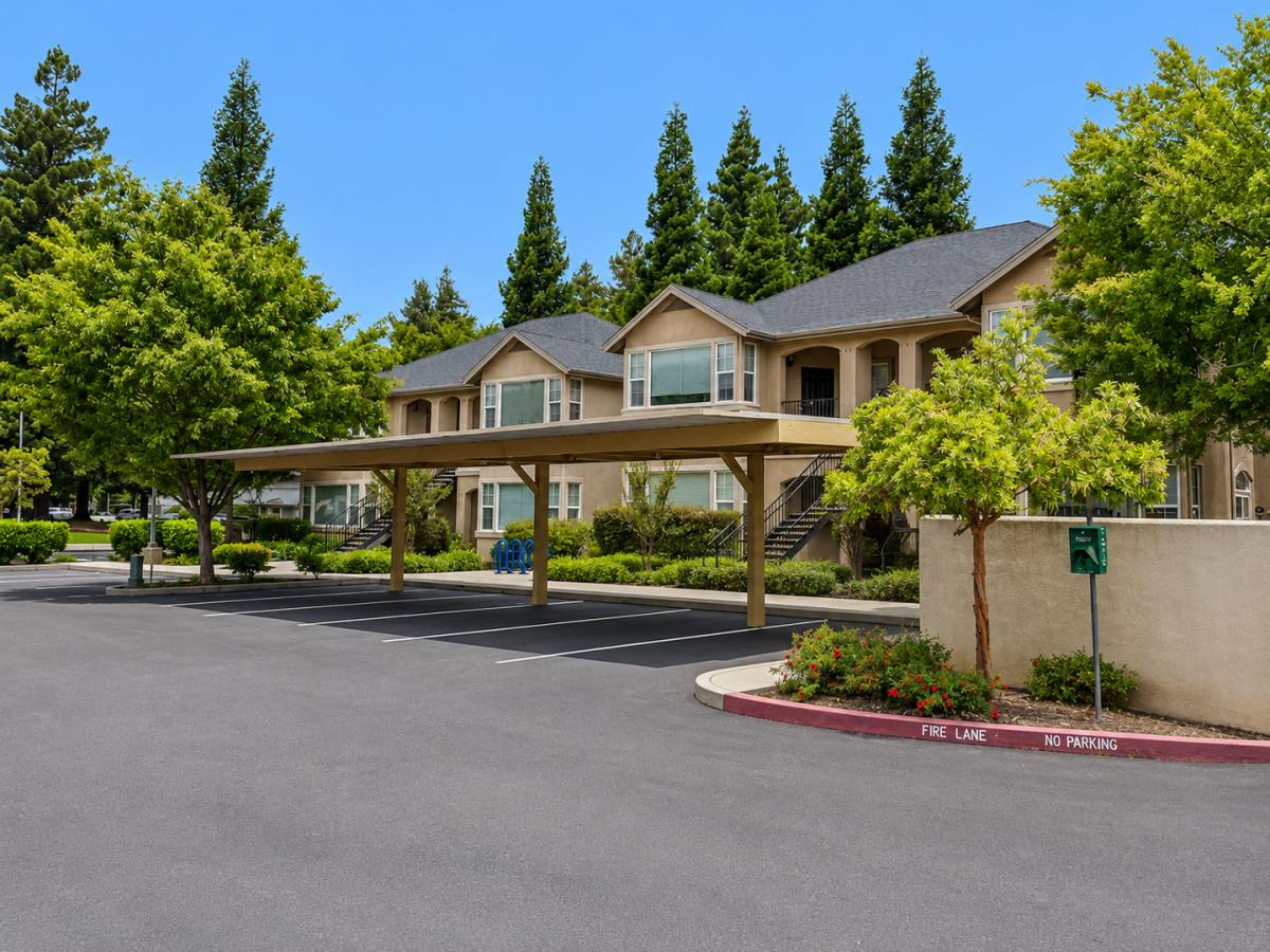 Apartment for rent at 2052 Hartford Dr, Chico, CA 95928