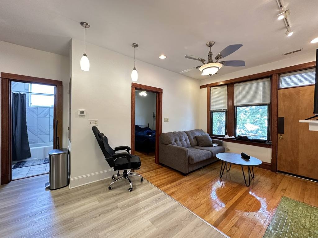 Apartment for rent at 2819 Shakespeare #FA9, Chicago, IL 60647