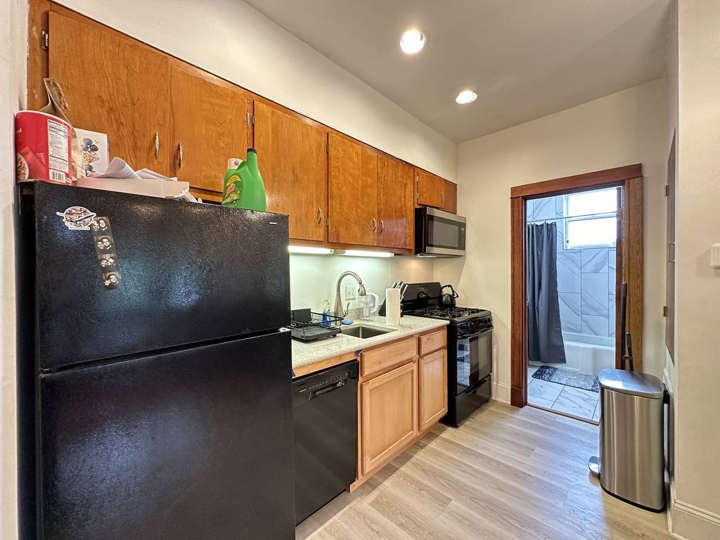 Apartment for rent at 2819 Shakespeare #FA9, Chicago, IL 60647