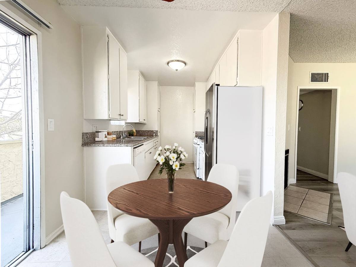 Apartment for rent at 6750 Cedros Ave, Van Nuys, CA 91405