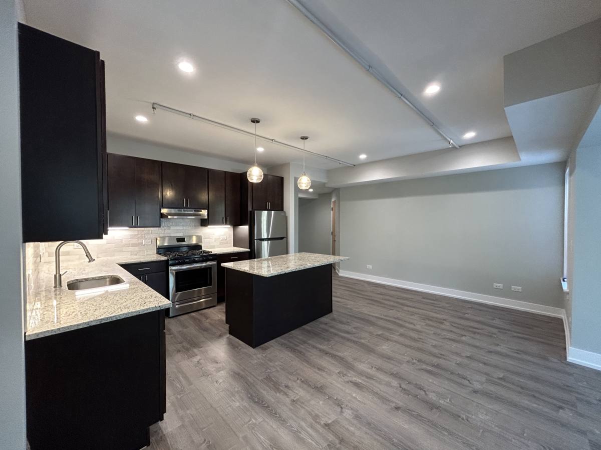 Apartment for rent at 1134 Maple Ave #3, Evanston, IL 60202